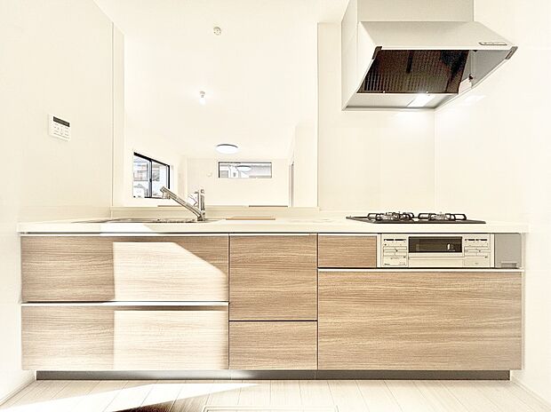 毎日使うキッチンだから、使いやすさ&お手入れのしやすさにこだわりました。