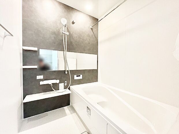 落ち着いた雰囲気でゆっくりお寛ぎいただけるバスルーム