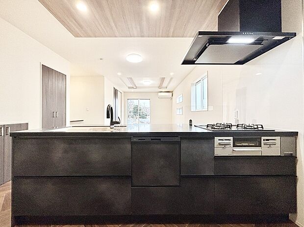 お料理を効率的に、楽しく！システムキッチン  