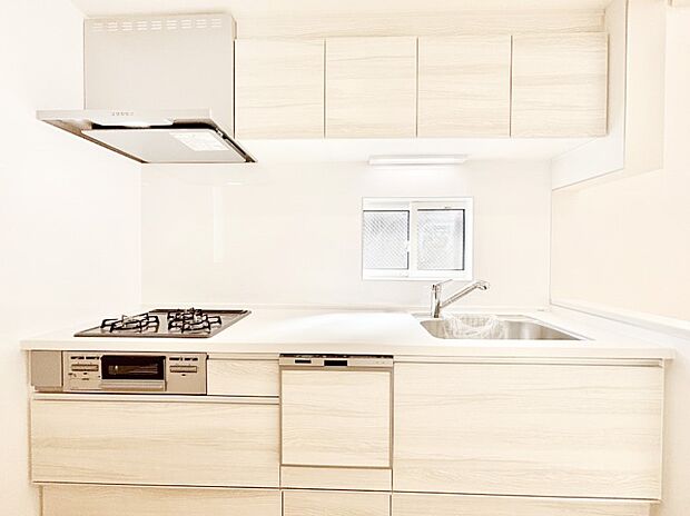 毎日使うキッチンだから、使いやすさ＆お手入れのしやすさにこだわりました。 