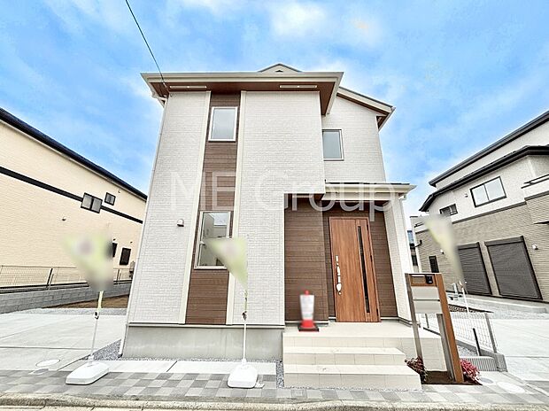 上質感あふれる外観デザイン。魅力の住まいを実現。