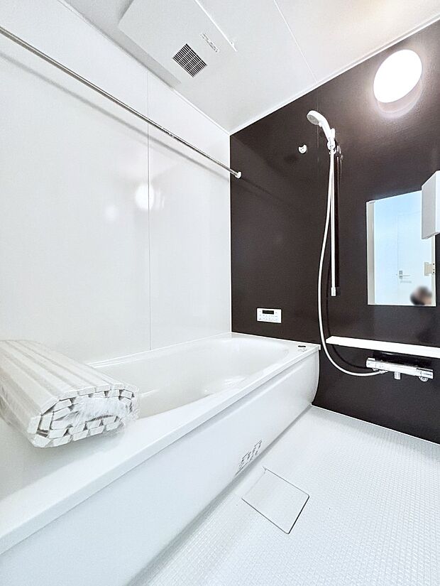 一日の疲れを癒やす大切なバスタイム。ゆっくりとお風呂を楽しんで疲れをとりたいですね!