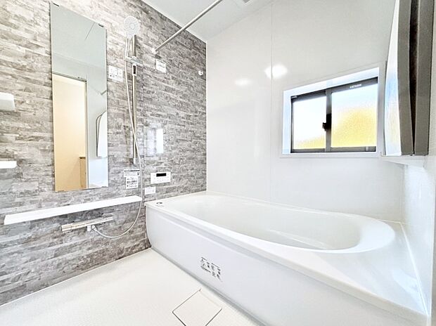 一日の疲れを癒やす大切なバスタイム。ゆっくりとお風呂を楽しんで疲れをとりたいですね！  