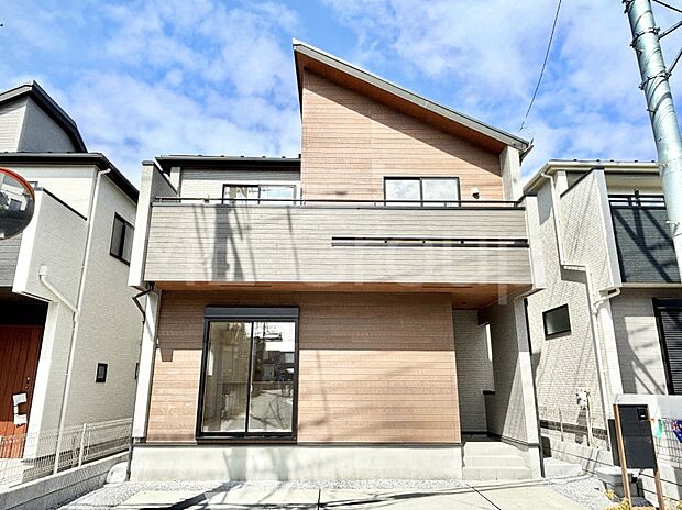 暮らしやすさと居心地の良さにこだわったシンプルで飽きのこないデザイン ！