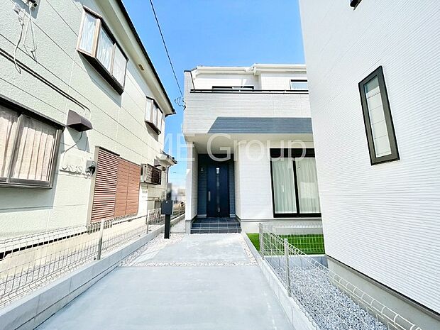 たっぷりの陽光と心地よい風が舞い込む住まい