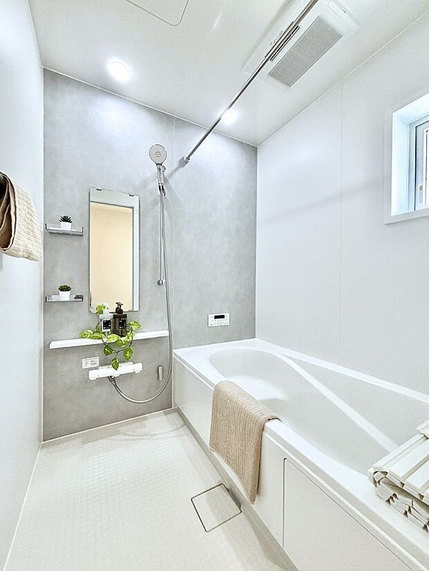 一日の疲れを癒やす大切なバスタイム。ゆっくりとお風呂を楽しんで疲れをとりたいですね！  