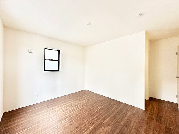 収納が充実しているので、居住スペースを広く使えます。