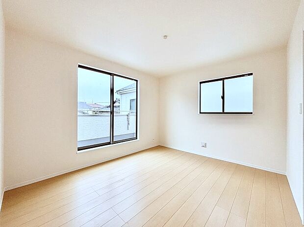 2面採光を確保した明るい空間。家族みんなが快適な暮らしを実現する設計です。