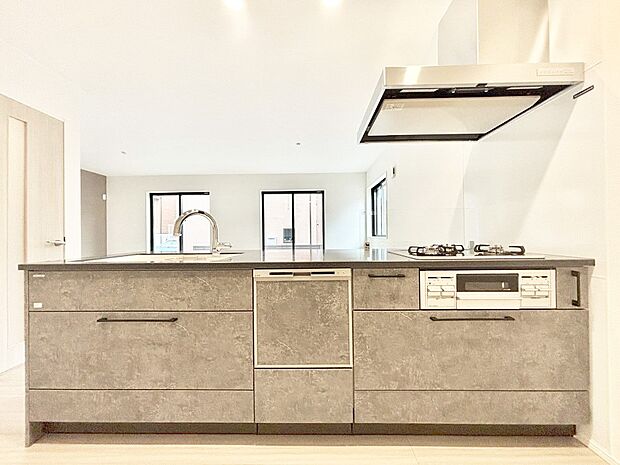 お料理を効率的に、楽しく!システムキッチン