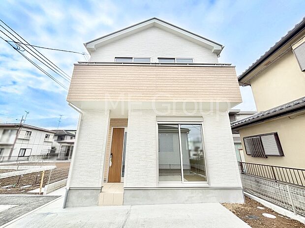 たっぷりの陽光と心地よい風が舞い込む住まい