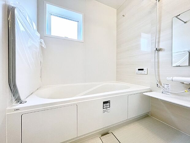 一日の疲れを癒やす大切なバスタイム。ゆっくりとお風呂を楽しんで疲れをとりたいですね！  