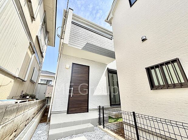 暮らしやすさと居心地の良さにこだわったシンプルで飽きのこないデザイン ！