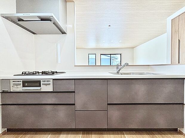 毎日使うキッチンだから、使いやすさ＆お手入れのしやすさにこだわりました。 