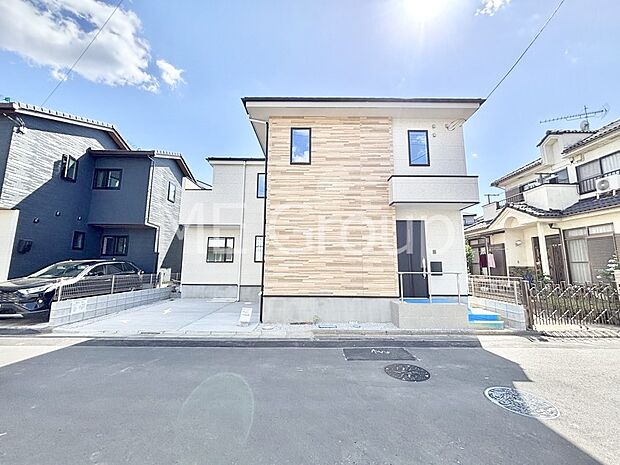 暮らしやすさと居心地の良さにこだわったシンプルで飽きのこないデザイン !