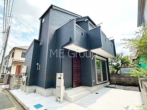 たっぷりの陽光と心地よい風が舞い込む住まい