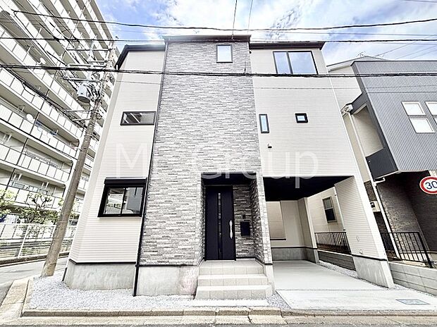 暮らしやすさと居心地の良さにこだわったシンプルで飽きのこないデザイン ！