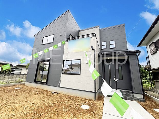 たっぷりの陽光と心地よい風が舞い込む住まい