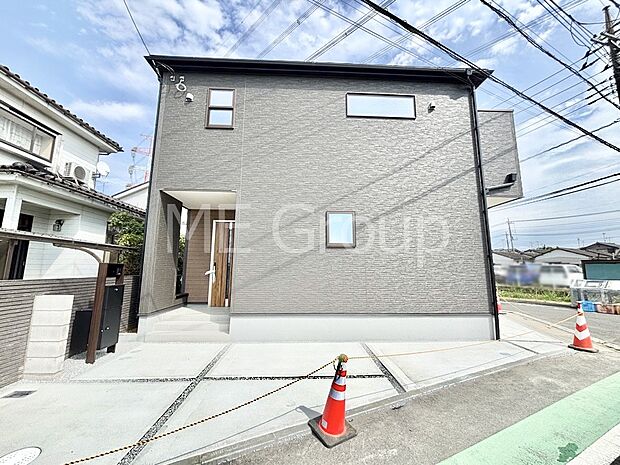 洗練された外観、上質な住空間が広がる室内は永く安心して過ごせる住居です。 