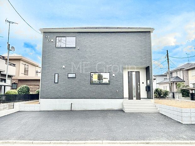 上質感あふれる外観デザイン。魅力の住まいを実現。