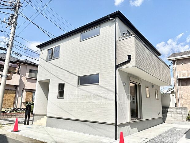 暮らしやすさと居心地の良さにこだわったシンプルで飽きのこないデザイン !
