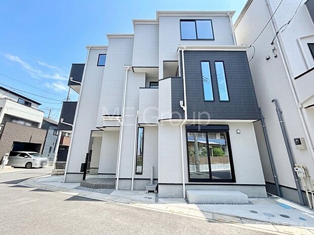 暮らしやすさと居心地の良さにこだわったシンプルで飽きのこないデザイン !