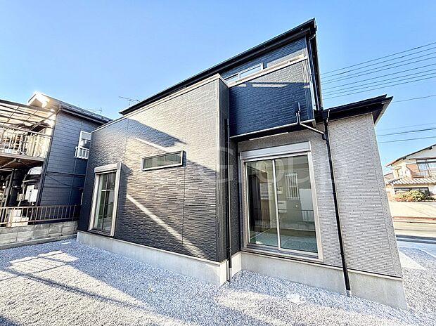 【現地外観写真】4LDK＋WIC付きプラン！快適でゆとりある生活を楽しめます。