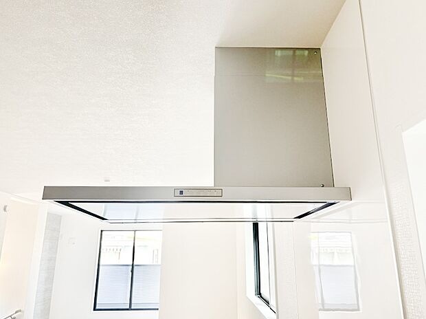 【その他設備(レンジフード)】基本的なお手入れはフィルターのみ!お手入れのしやすさも魅力です。
