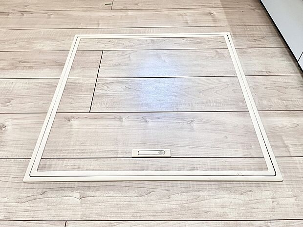 【その他設備(床下収納)】床下収納付き!日用品・非常用品の収納にも大活躍。