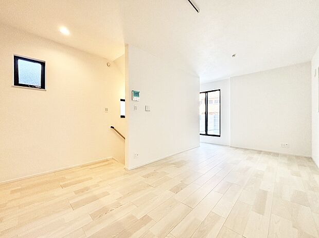 【ダイニング】家族が自然と集まる憩いのスペースになりそう