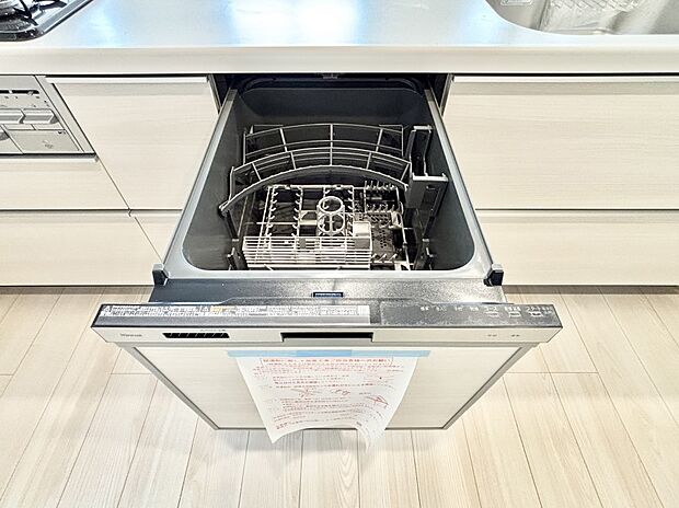 【その他設備(食洗機)】面倒なお片づけは食洗機にお任せ!家事の負担が減って、時間にも気持ちにもゆとりができます。