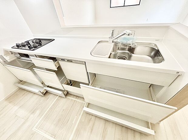 【その他設備(スライド収納)】使いやすさを優先したスライド式収納タイプ！