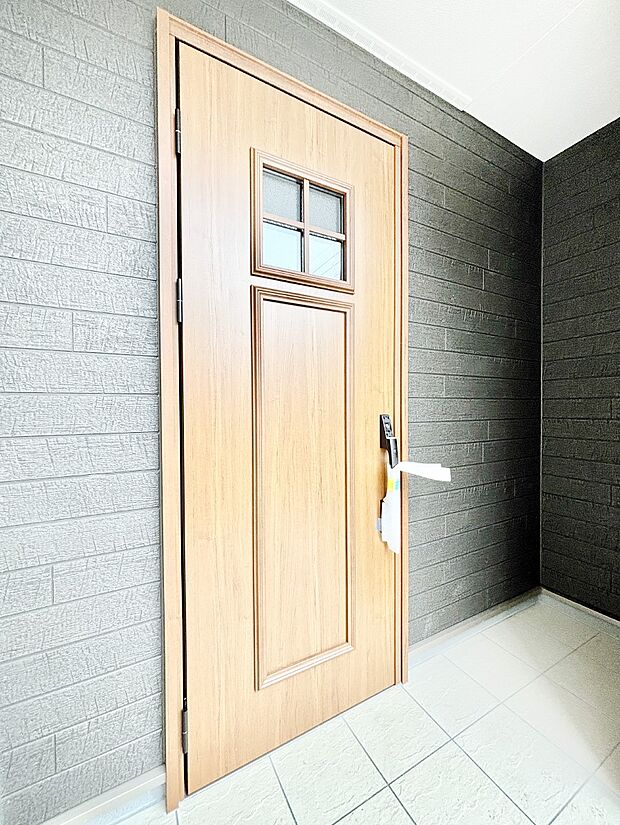 【玄関】大切な家族、来客を出迎える玄関