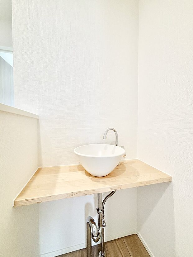 【その他設備(手洗い器)】2階の手洗い器