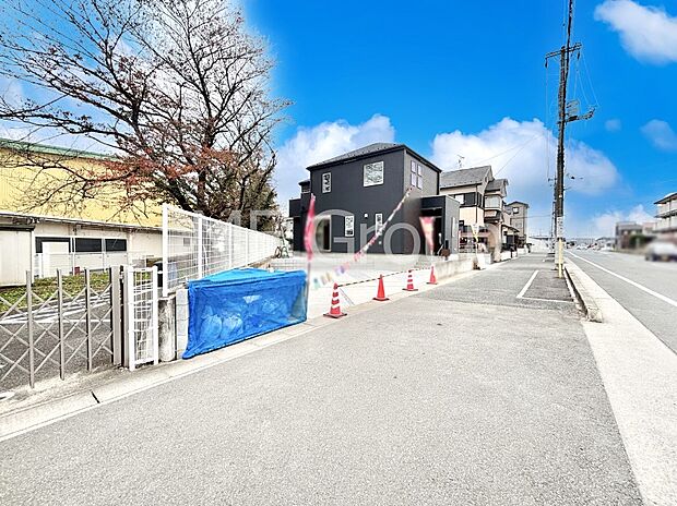 【前面道路含む現地写真】ここから始まる新生活を応援いたします