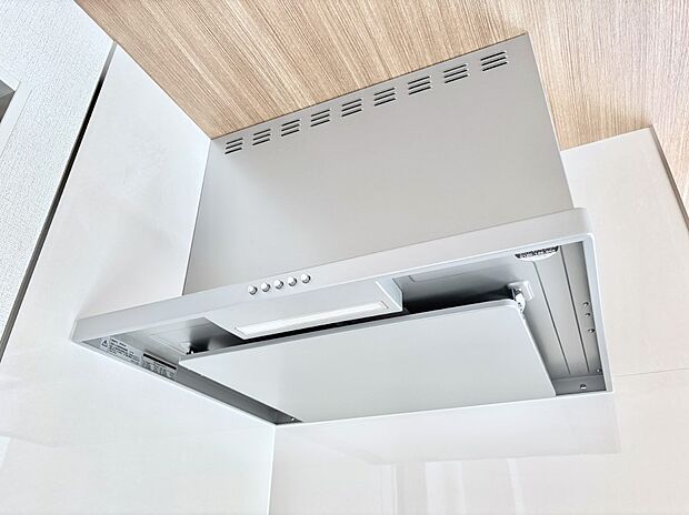 【その他設備(レンジフード)】基本的なお手入れはフィルターのみ！お手入れのしやすさも魅力です。