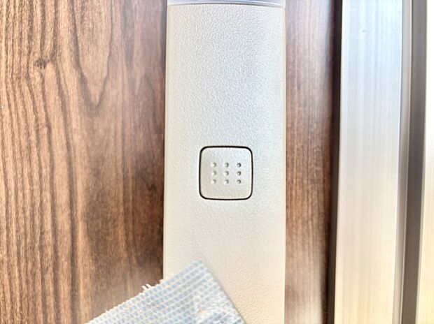 【玄関】ラクラク開錠!スマートコントロールキー。