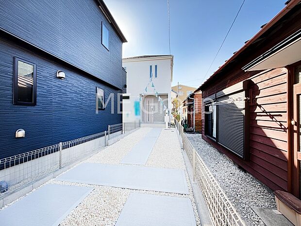 【現地外観写真】ゆとりが笑顔を生む心地よい生活