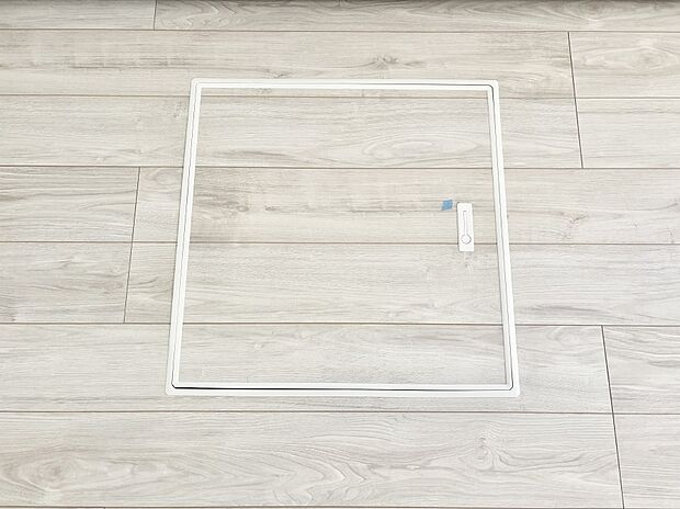 【その他設備(床下収納)】床下収納付き!日用品・非常用品の収納にも大活躍。