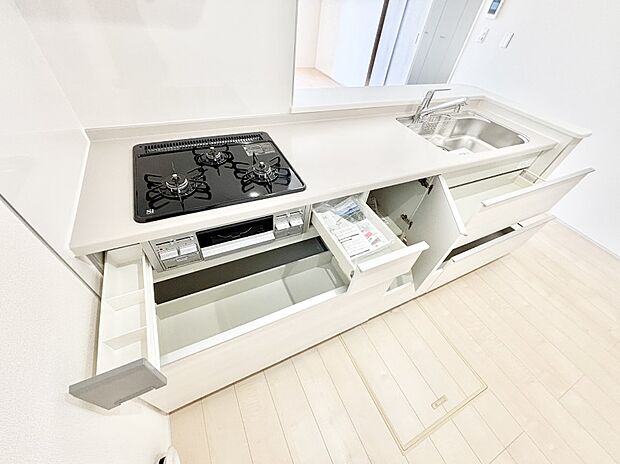 【その他設備(スライド収納)】使いやすさを優先したスライド式収納タイプ！