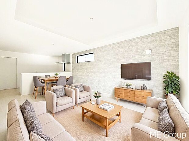 【リビング】落ち着いた雰囲気のＬＤＫは家族みんなの快適空間※家具はCGです