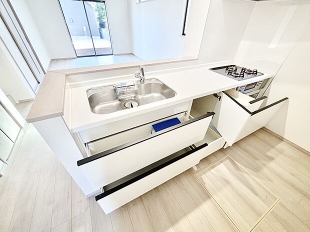 【その他設備(スライド収納)】使いやすさを優先したスライド式収納タイプ！