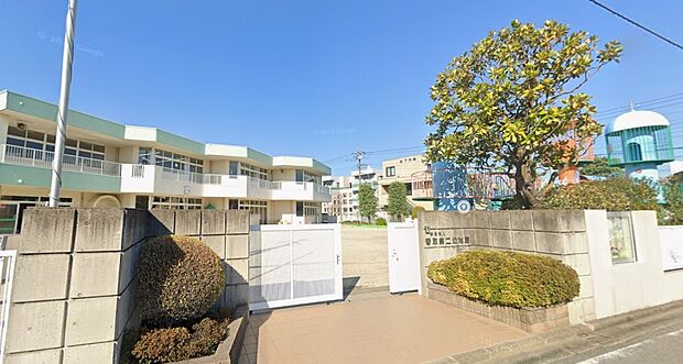 香取第二幼稚園（約300m）