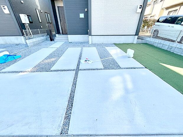 【駐車場】生活に欠かせない駐車スペース。