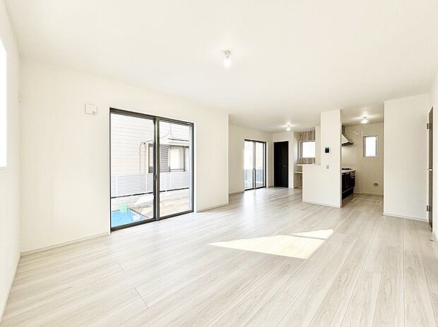 【ダイニング】家族が自然と集まる憩いのスペースになりそう