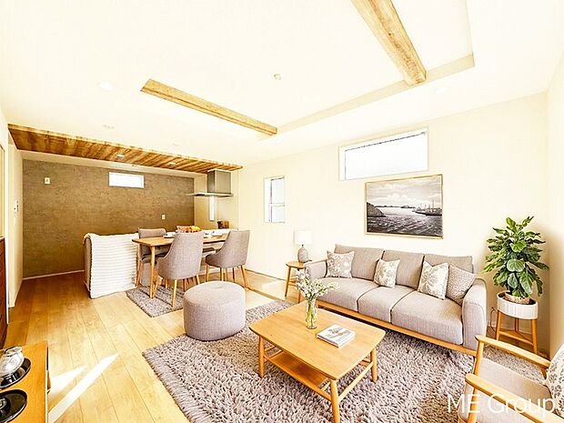 【リビング】落ち着いた雰囲気のＬＤＫは家族みんなの快適空間※家具はCGです