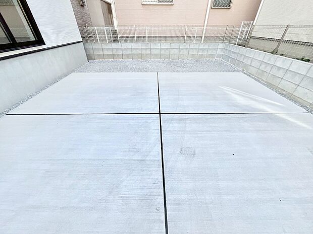 【駐車場】生活に欠かせない駐車スペース。