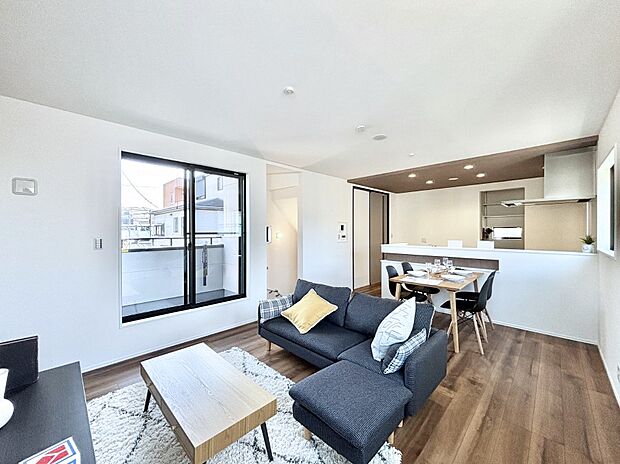 【リビング】住む方の個性が引き出される、インテリアを考えるのが楽しみなリビングです！ 