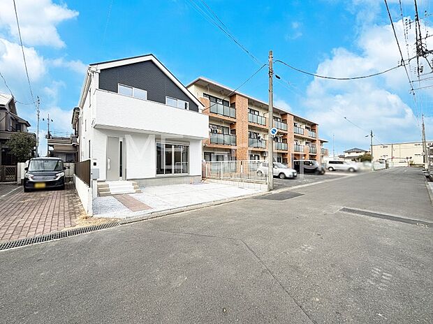 【前面道路含む現地写真】ここから始まる新生活を応援いたします