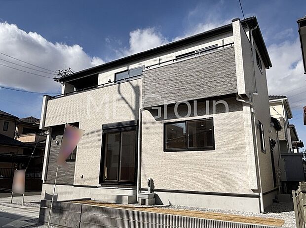 【現地外観写真】たっぷりの陽光と心地よい風が舞い込む住まい