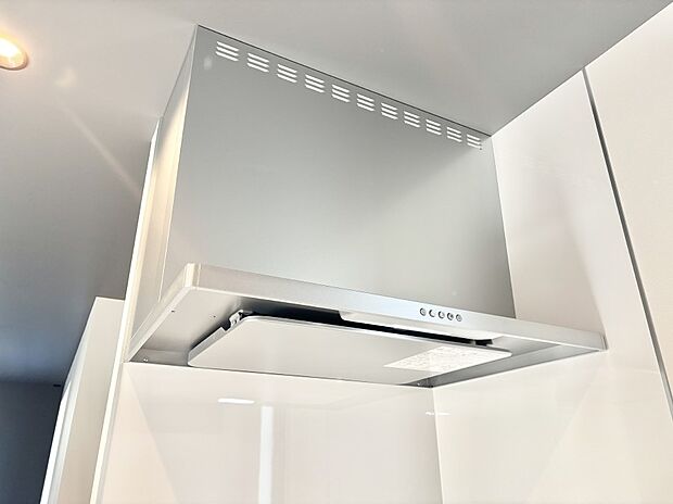 【その他設備(レンジフード)】基本的なお手入れはフィルターのみ!お手入れのしやすさも魅力です。